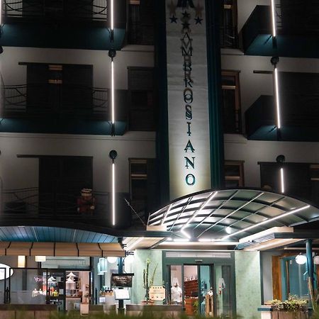 Hotel Ambrosiano Montecatini Terme Exterior photo